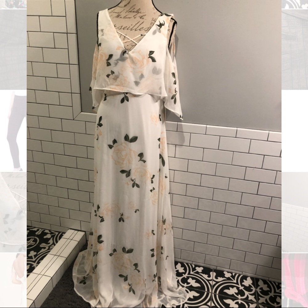 Lulus ivory dress NWT